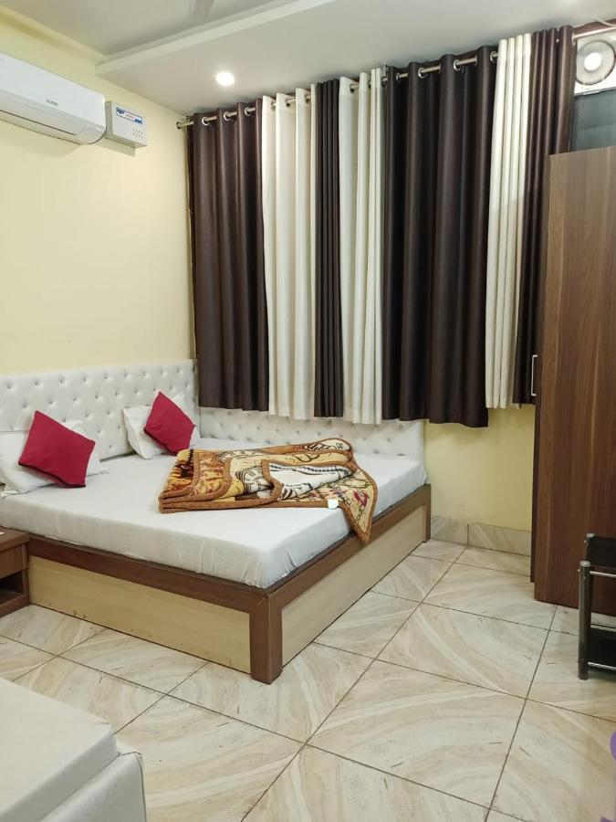 Hotel Vinayak Inn Haridwār Zewnętrze zdjęcie