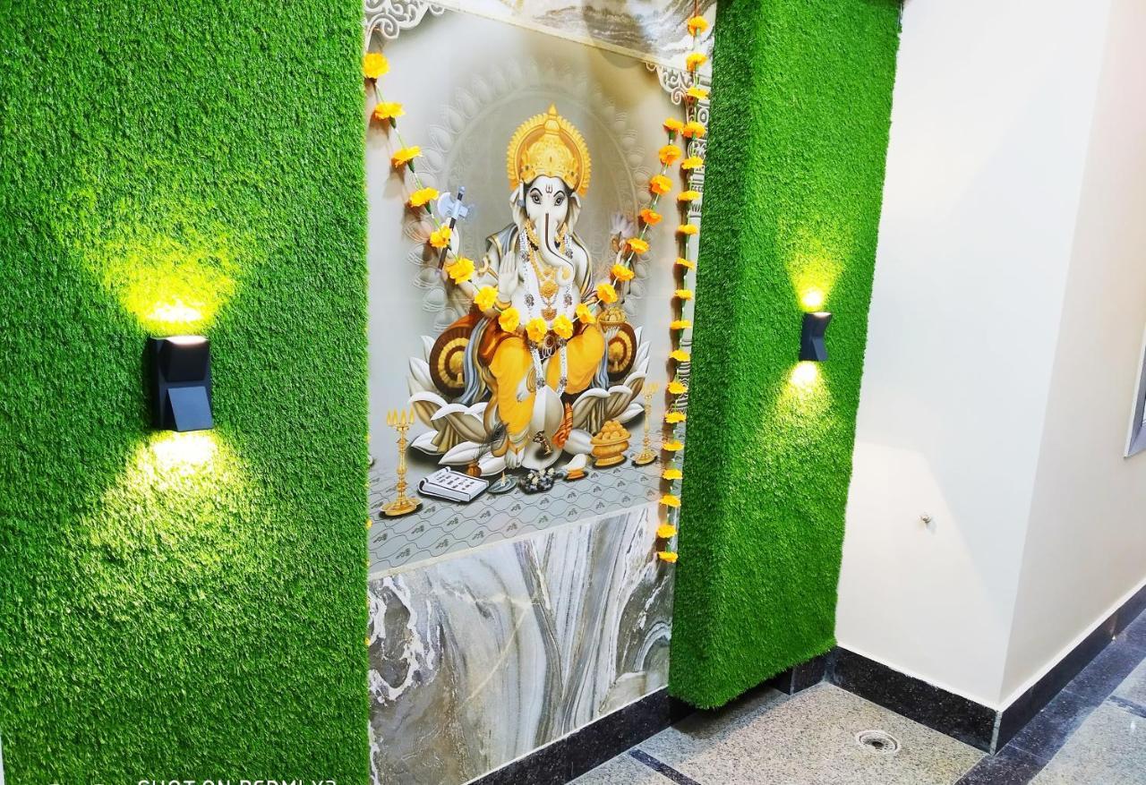 Hotel Vinayak Inn Haridwār Zewnętrze zdjęcie