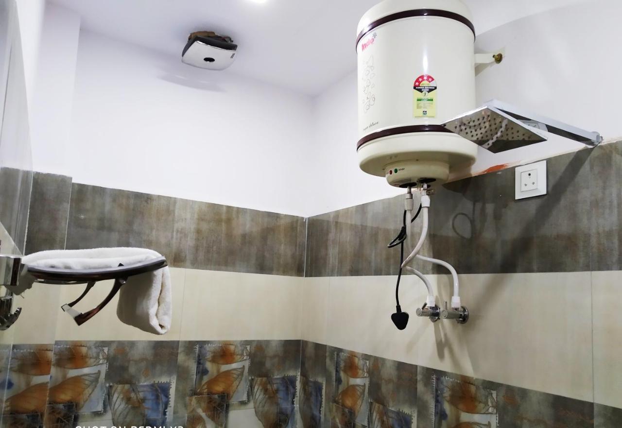 Hotel Vinayak Inn Haridwār Zewnętrze zdjęcie